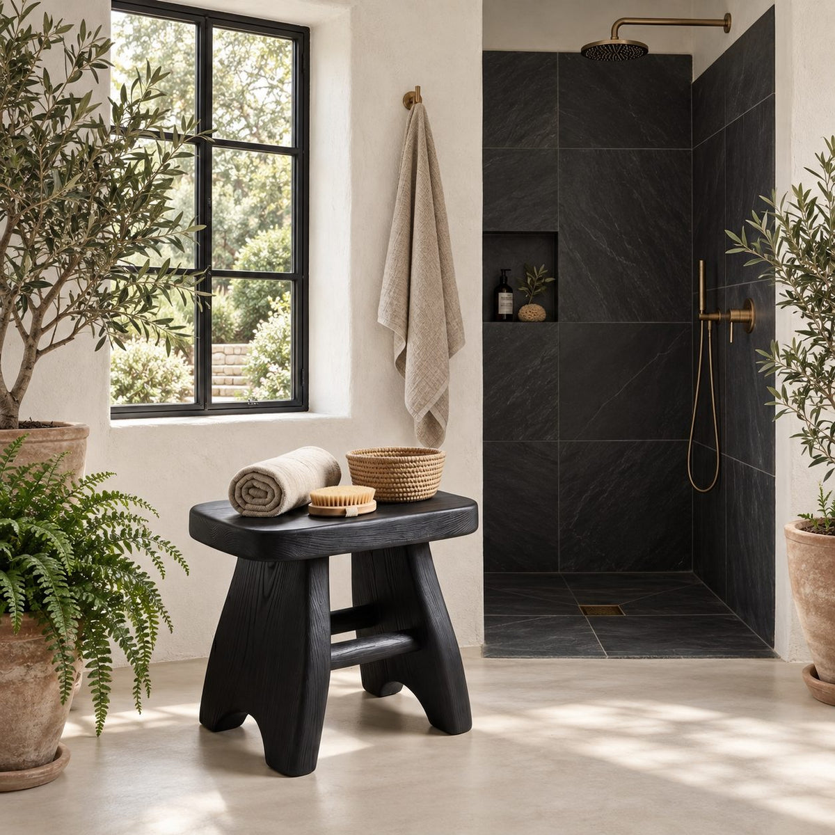 Splay Leg Shower Stool with Stretcher, Solid Wood Bath Stool with Rounded Seat and Arched Feet, 18 Inch
