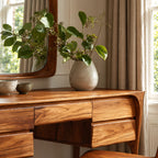 Classic Sculpted Leg Vanity Table With Stacked Drawers For Bedroom