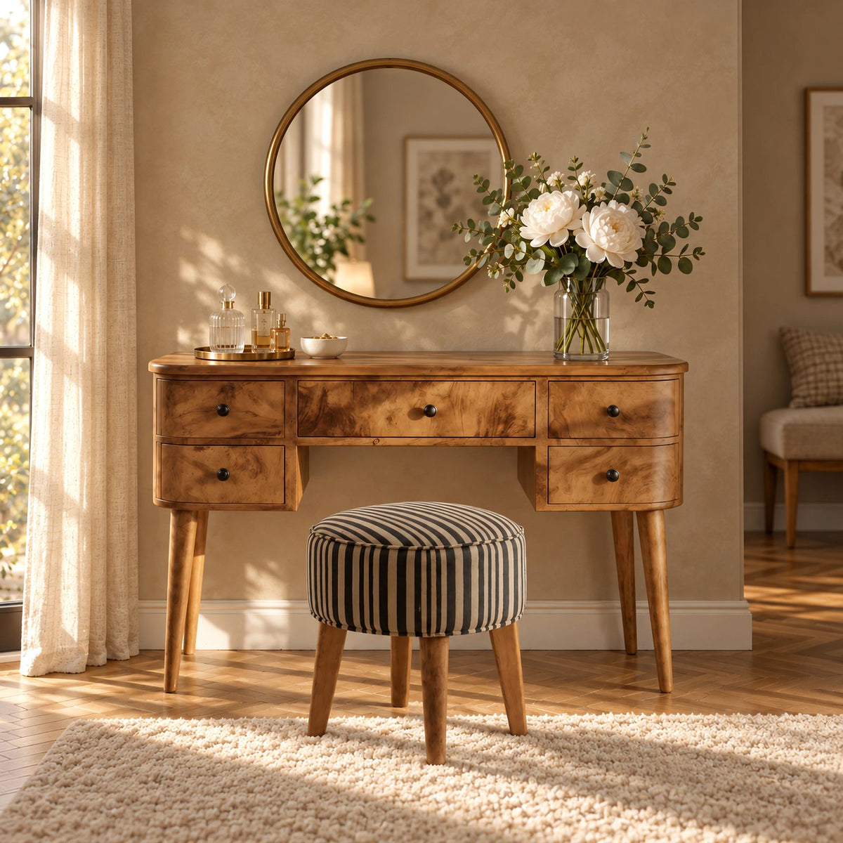 Vintage Style Rounded Vanity Desk With Five Drawers For Bedroom