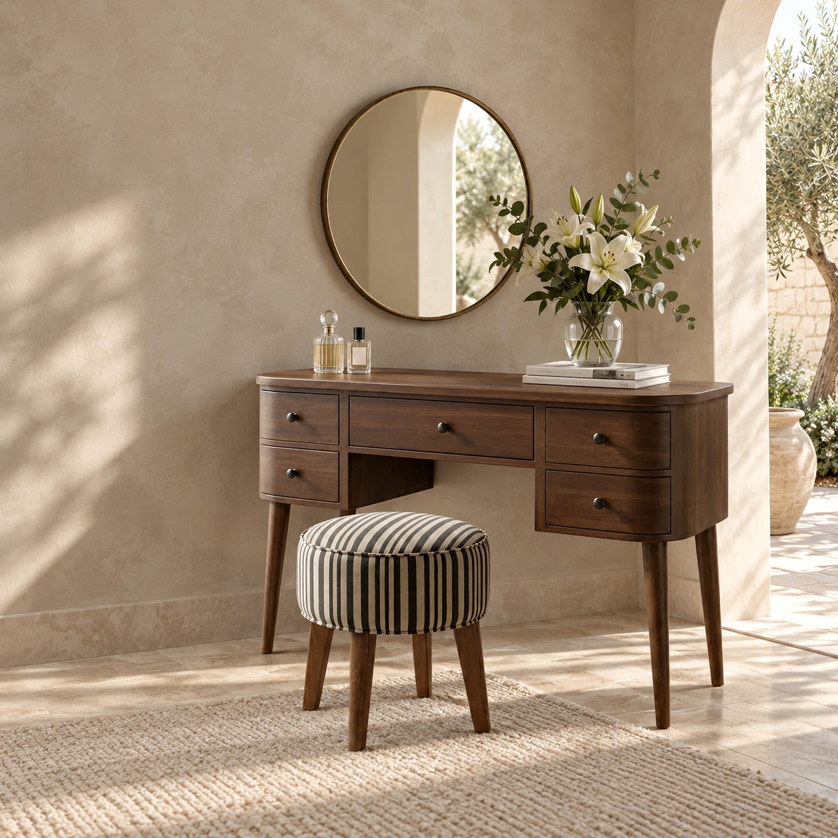 Vintage Style Rounded Vanity Desk With Five Drawers For Bedroom