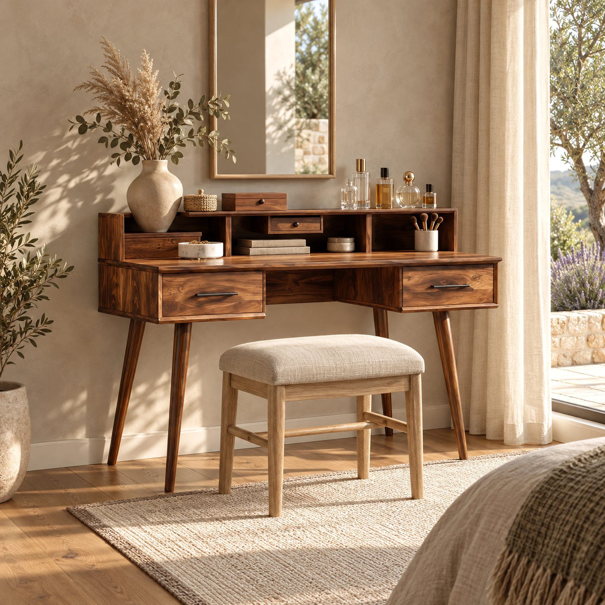 Classic Solid Wood Makeup Vanity Desk With Cubby Hutch For Bedroom